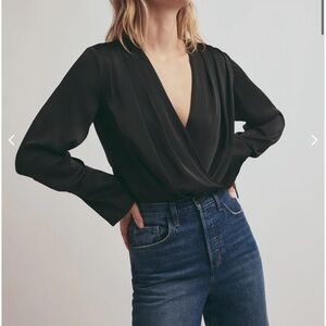 New Favorite Daughter Date Night Blouse Small